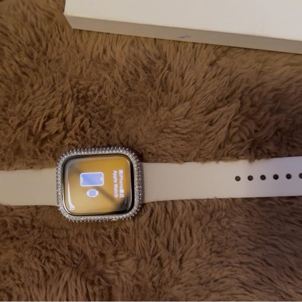 Apple White Smartwatch with Crystal Bezel
